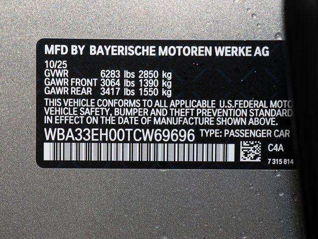 Used 2026 BMW 740i xDrive w/ Premium Package image 23