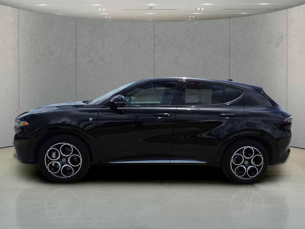 Used 2024 Alfa Romeo Tonale Ti w/ Active Assist Package image 6