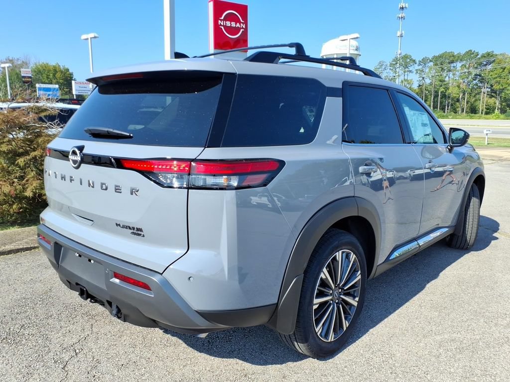 New 2026 Nissan Pathfinder Platinum AWD/4WD image 3