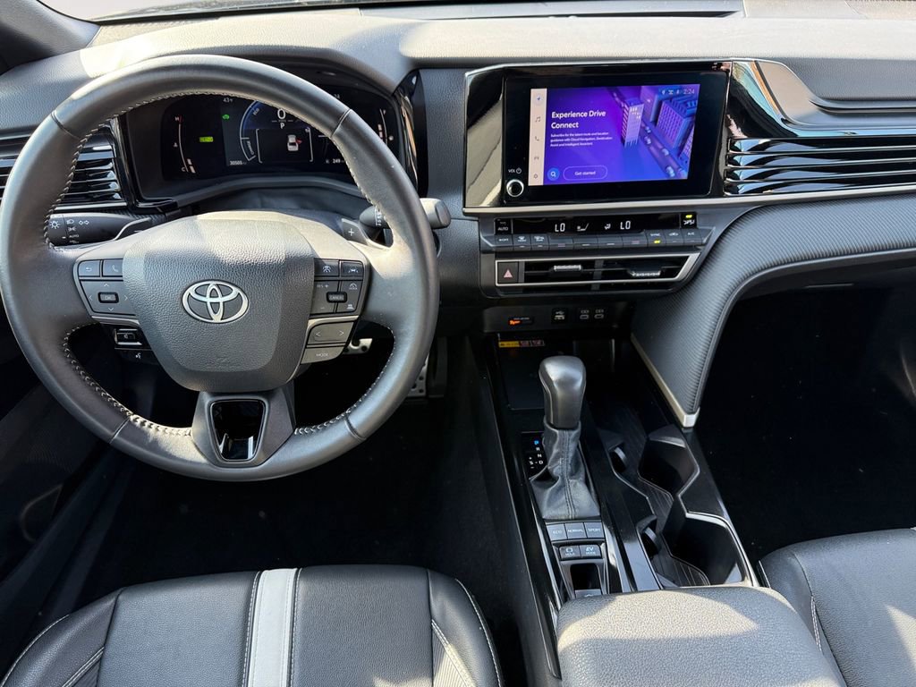 Certified 2025 Toyota Camry SE image 10