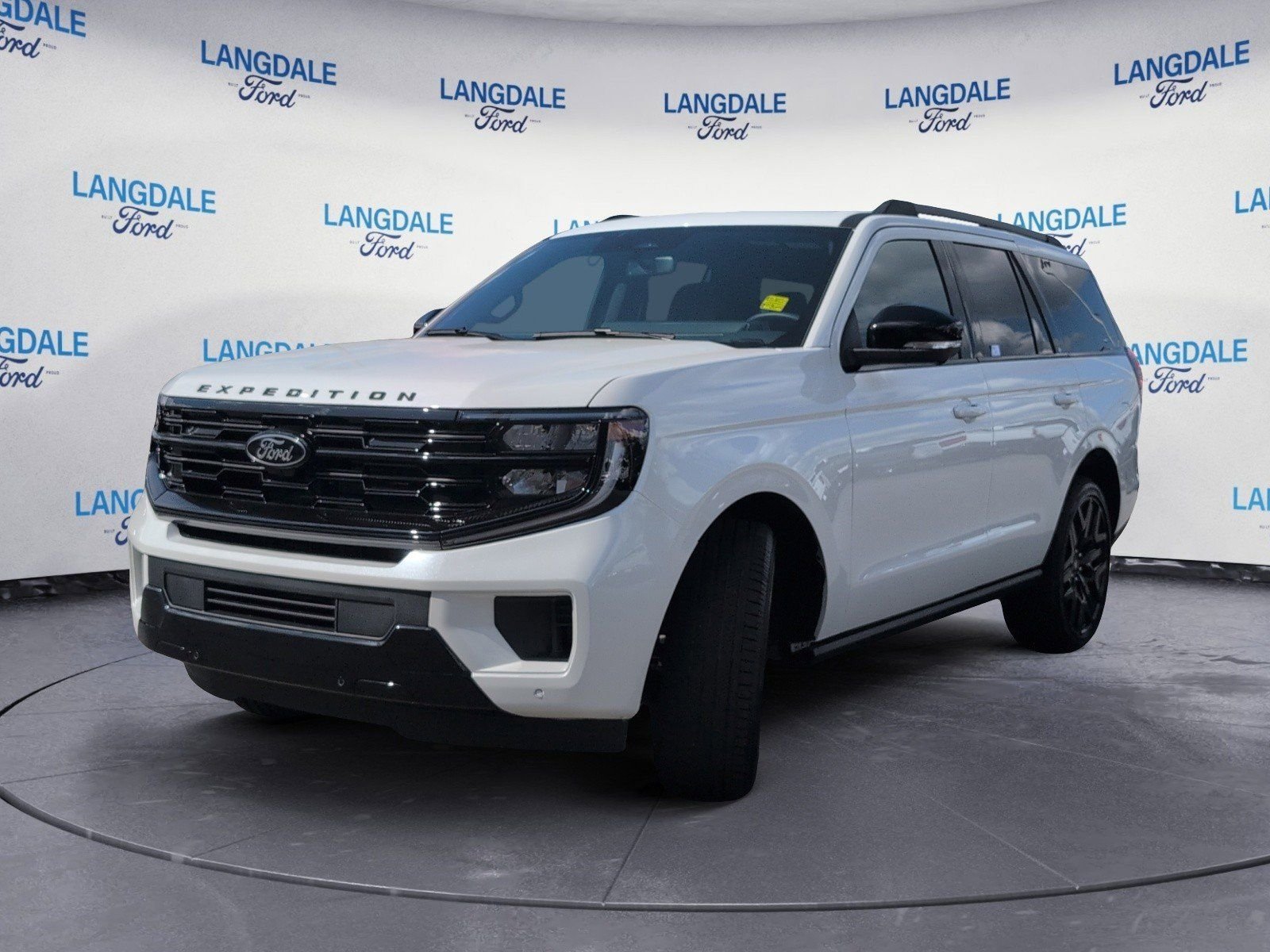 New 2026 Ford Expedition Platinum w/ Stealth Performance Package image 11