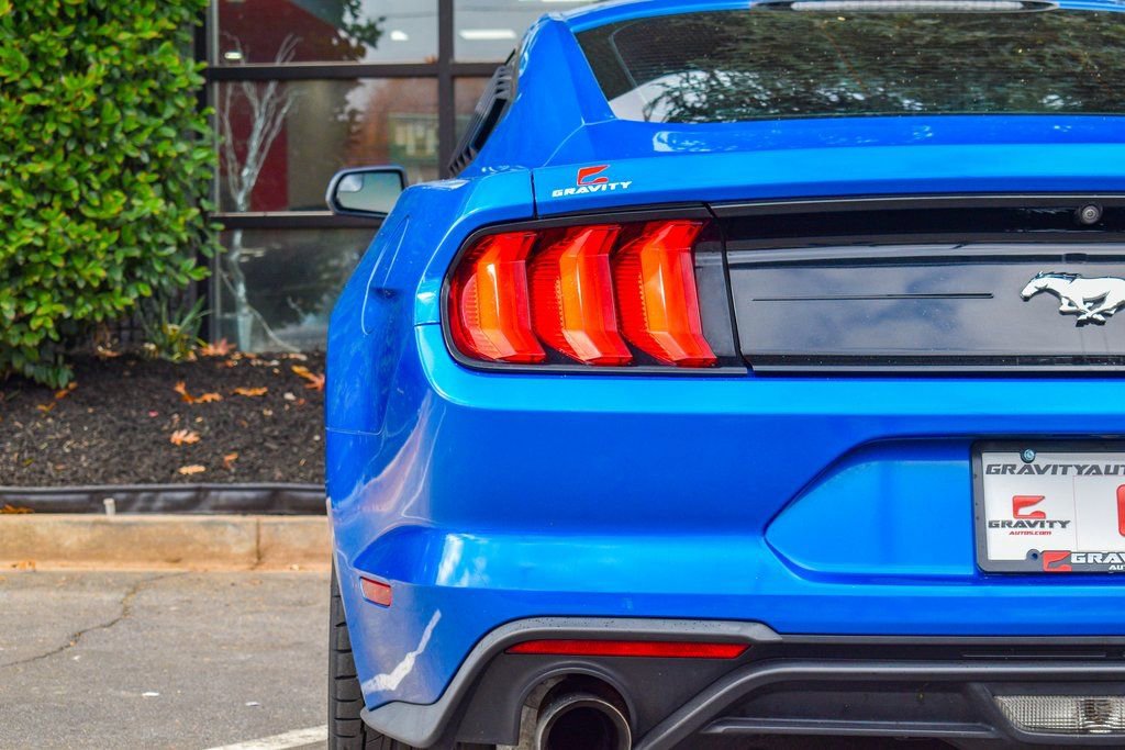 Used 2019 Ford Mustang Coupe image 12