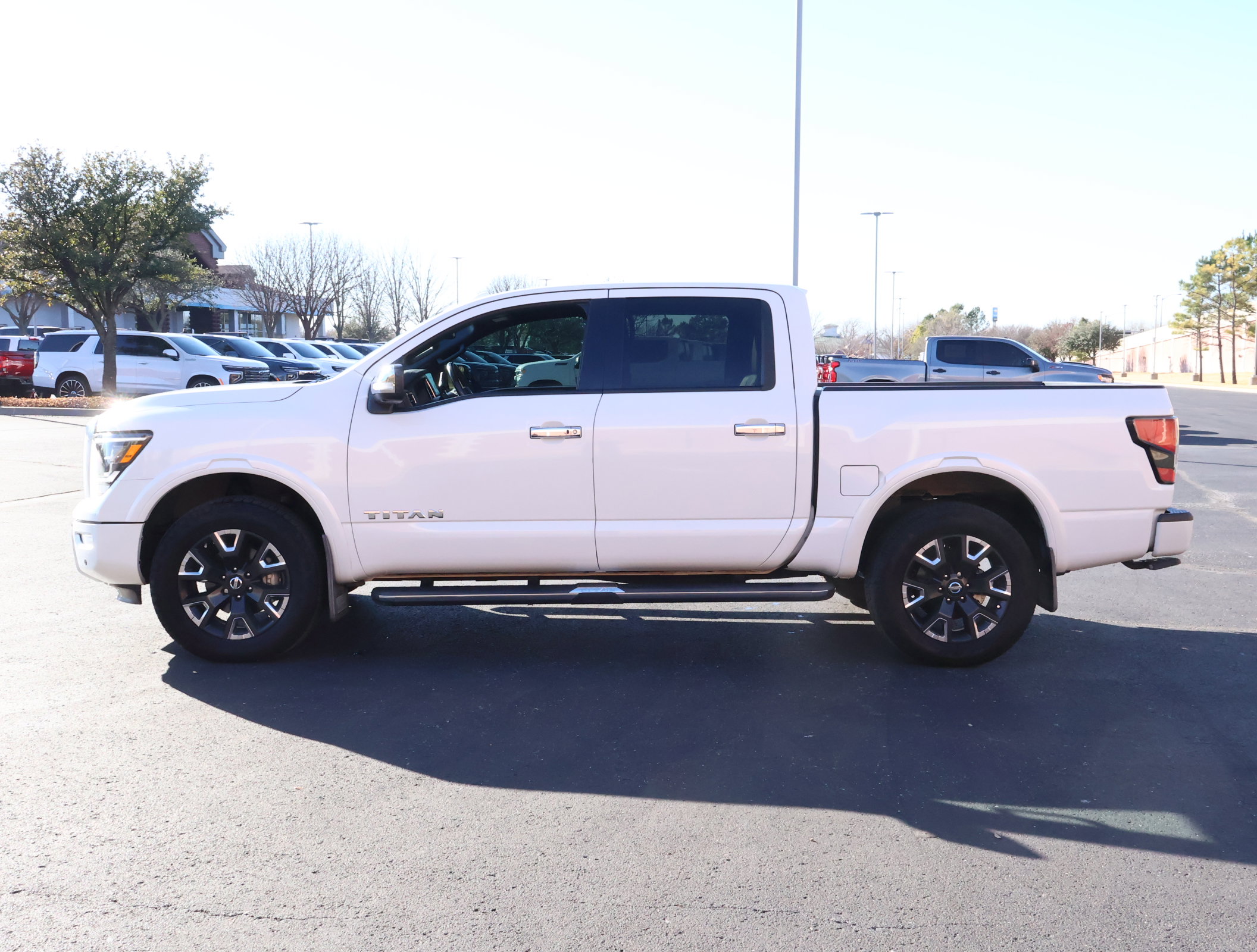 Used 2021 Nissan Titan Platinum Reserve w/ Off Road Protection Package image 34