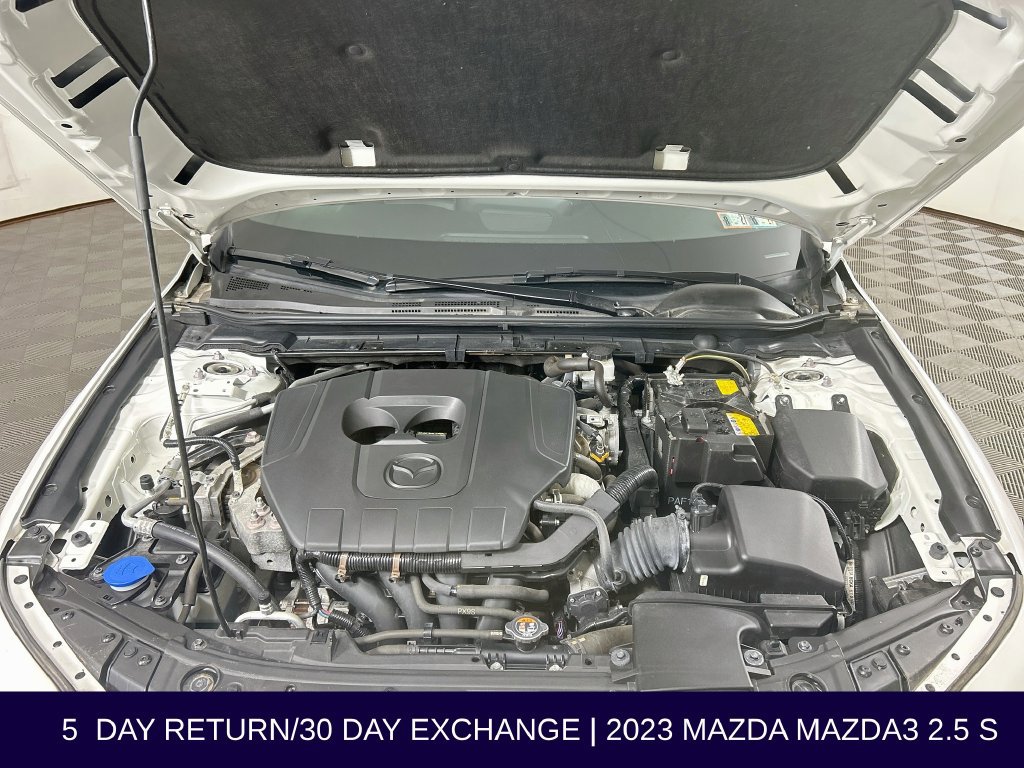Used 2023 MAZDA MAZDA3 s FWD image 35