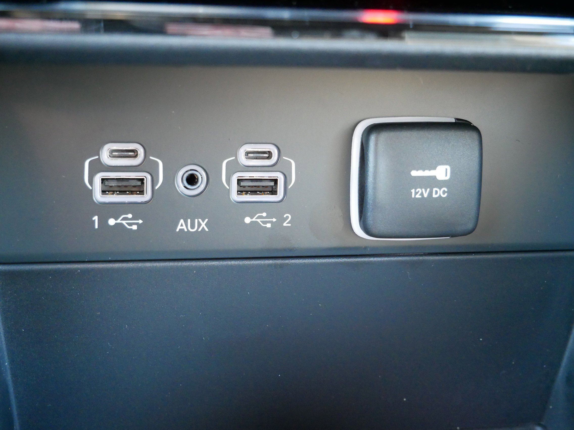 New 2025 Jeep Grand Cherokee L Limited image 16