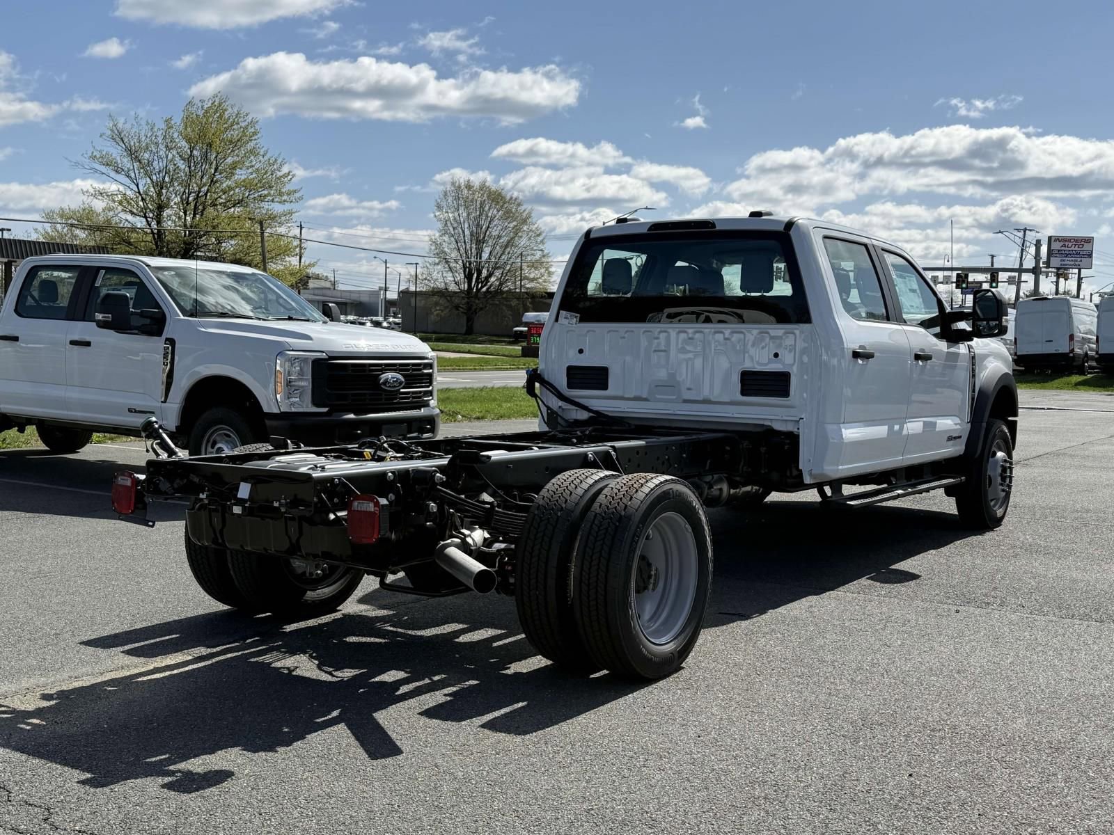 New 2025 Ford F550 4x4 Crew Cab Super Duty image 2