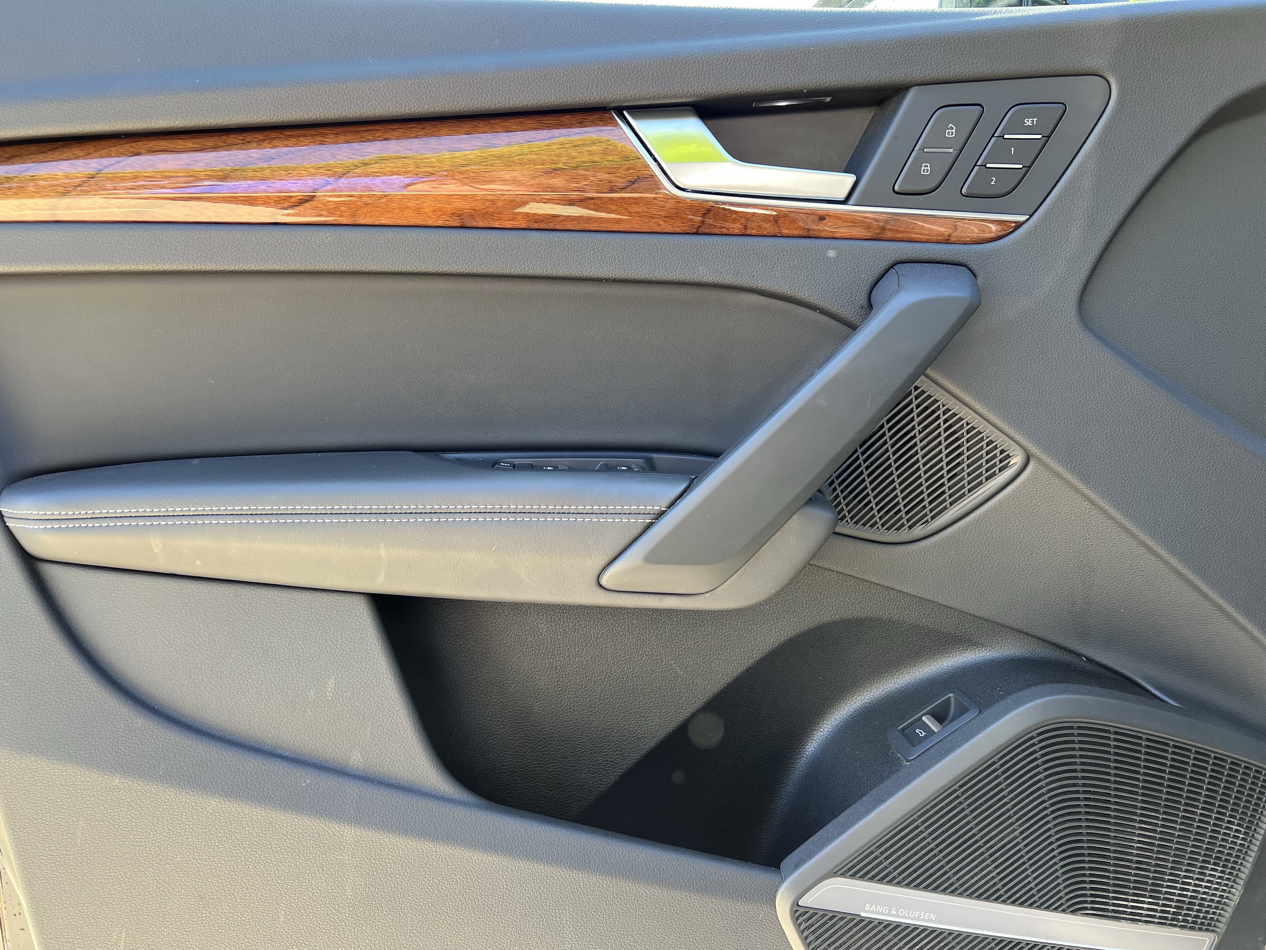 Used 2023 Audi Q5 2.0T Premium Plus w/ Premium Plus Package image 14