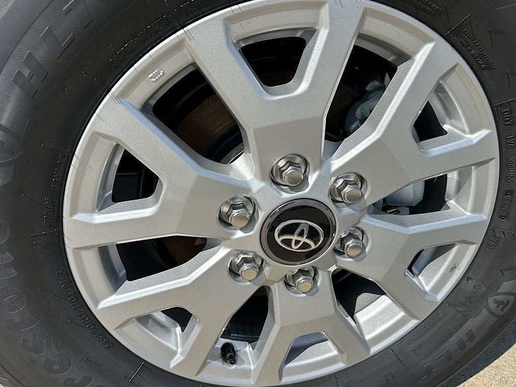 New 2026 Toyota Tacoma SR5 AWD/4WD image 16