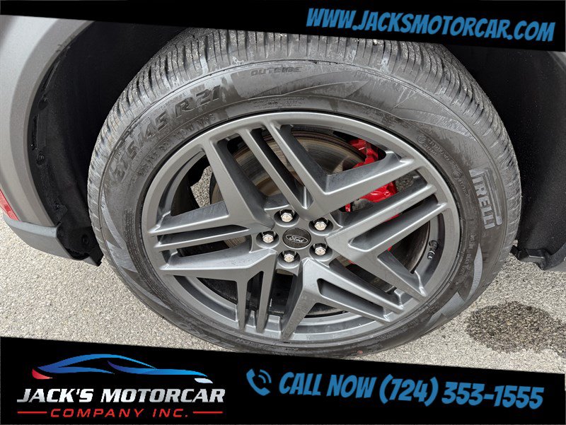 Used 2025 Ford Explorer ST AWD/4WD image 13