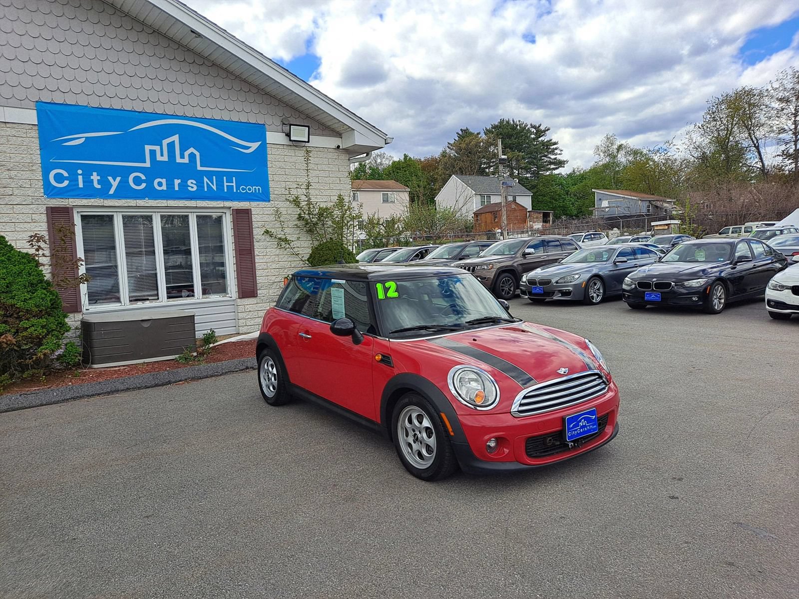 Used 2012 MINI Cooper Hardtop FWD image 2