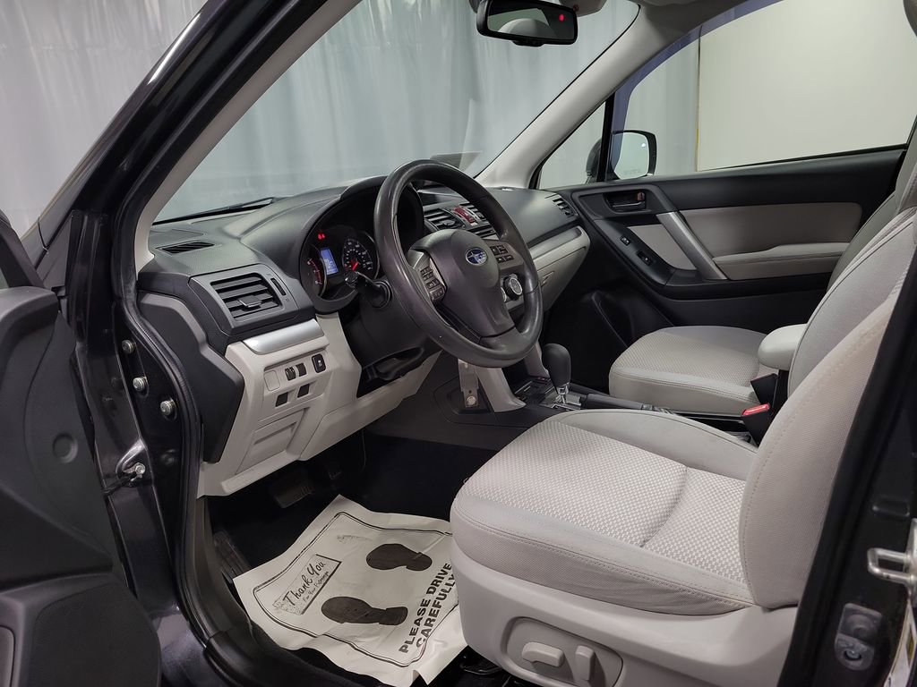 Used 2015 Subaru Forester 2.5i Premium image 13