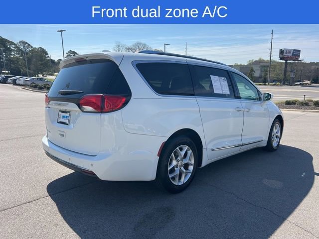 Used 2020 Chrysler Pacifica Touring-L w/ Tire & Wheel Group image 7