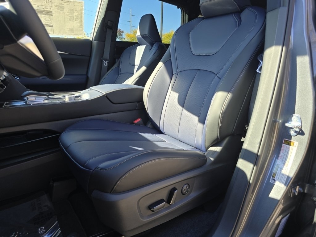 New 2026 INFINITI QX60 Sport image 27