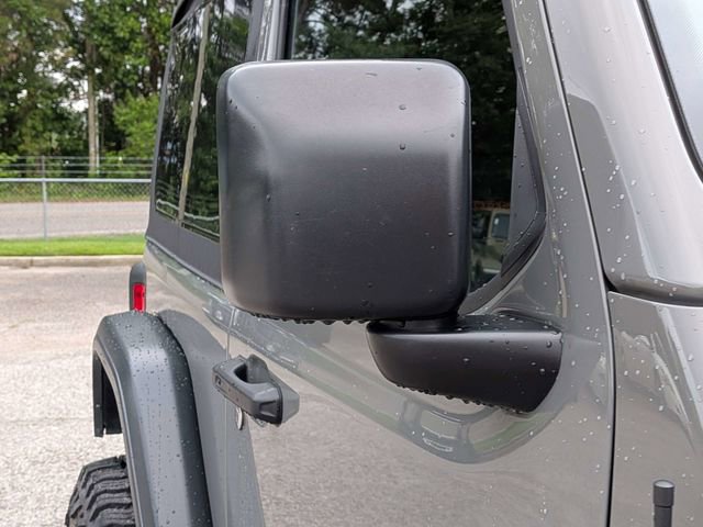 Used 2023 Jeep Wrangler Rubicon AWD/4WD image 12
