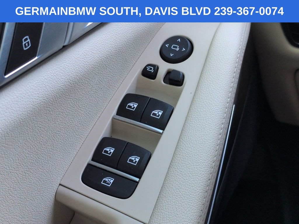Used 2022 BMW X5 xDrive40i w/ Premium Package AWD/4WD image 27