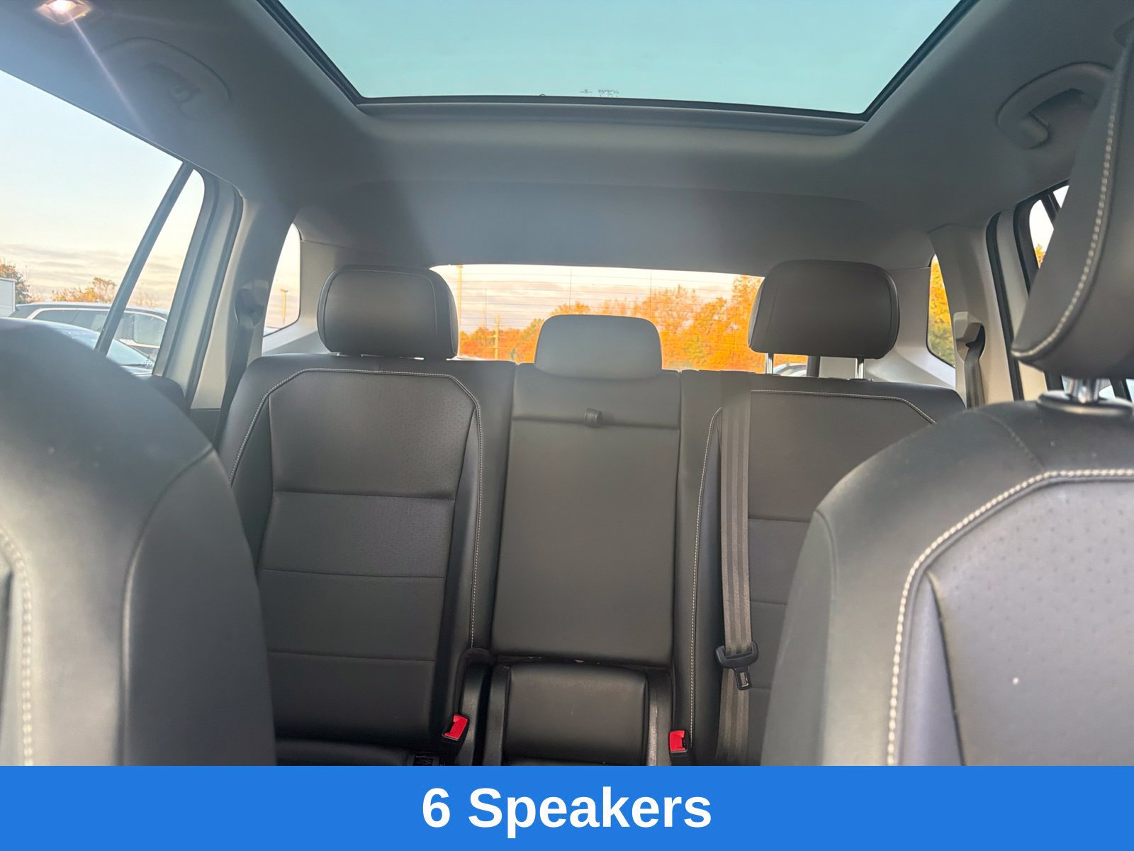 Used 2021 Volkswagen Tiguan SE w/ Panoramic Sunroof Package AWD/4WD image 21