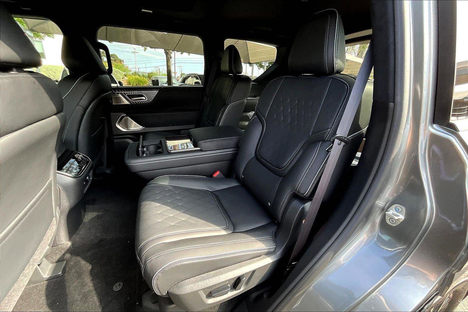 New 2026 INFINITI QX80 Autograph image 15