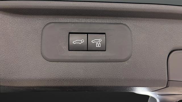 Used 2024 Toyota Grand Highlander AWD Hybrid image 31