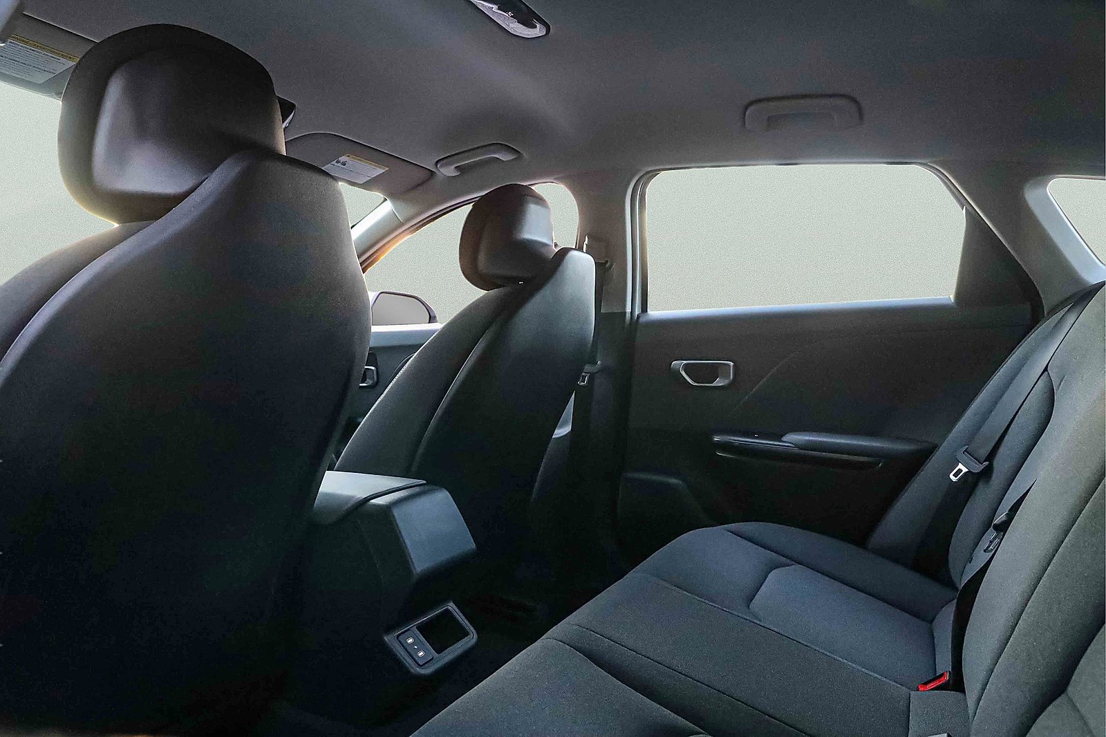 Certified 2025 Kia K4 FWD image 21