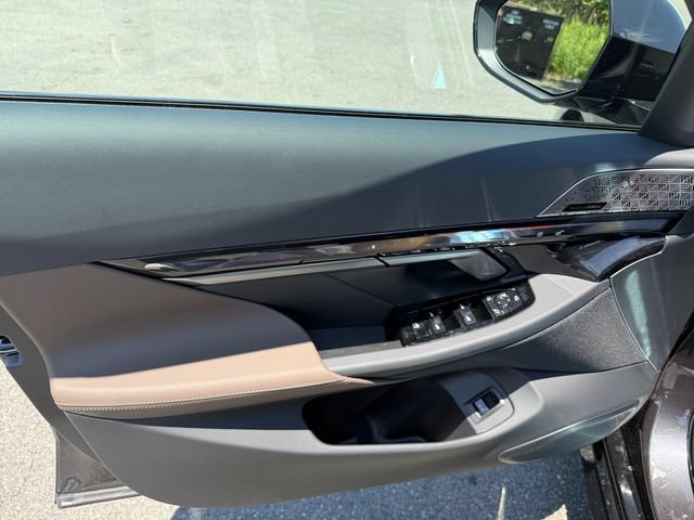 New 2027 BMW 550e xDrive AWD/4WD image 25