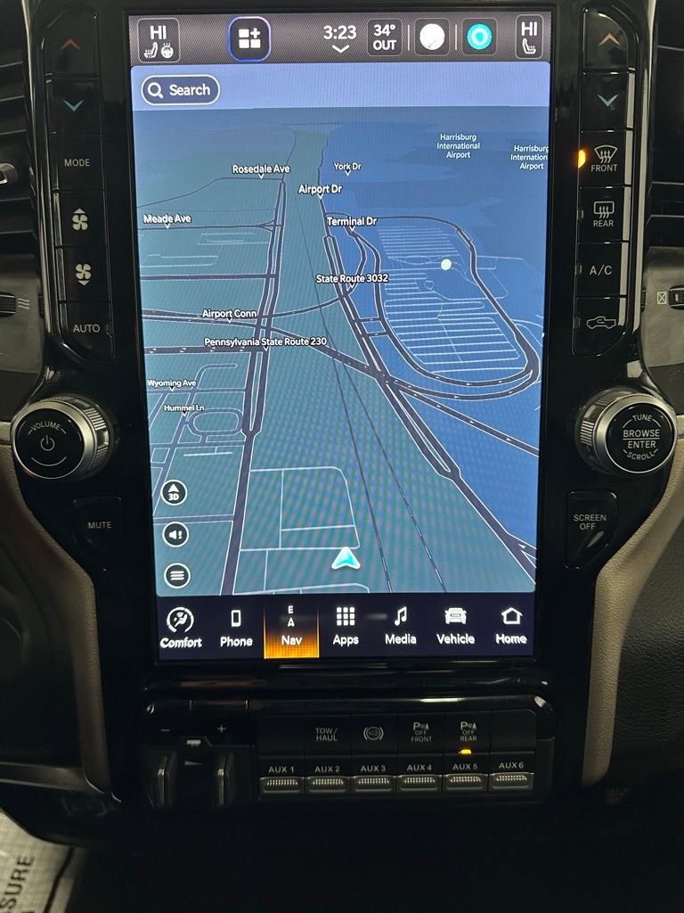 Used 2024 RAM 3500 Laramie image 29