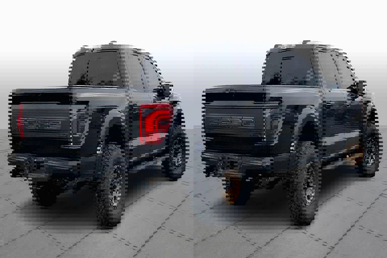 Used 2025 Ford F150 Raptor image 12