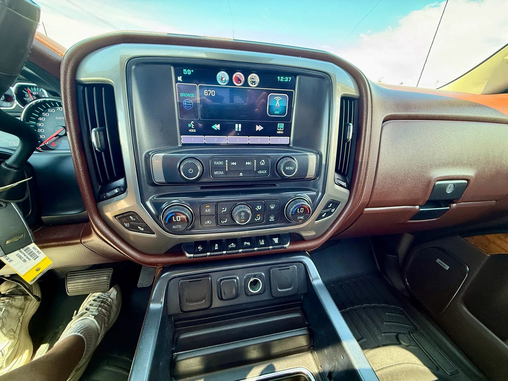 Used 2015 Chevrolet Silverado 2500 High Country w/ Duramax Plus Package AWD/4WD image 12