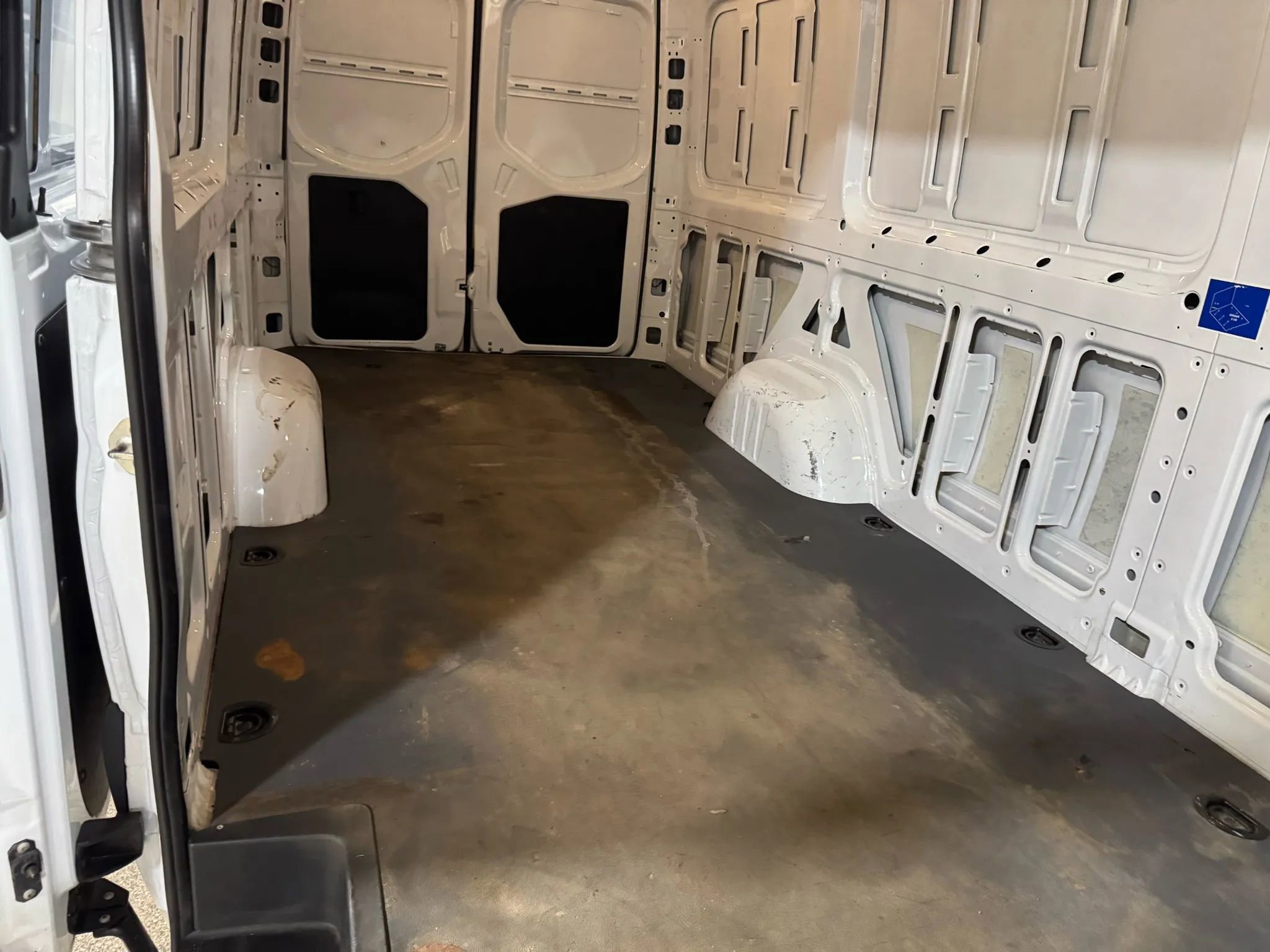 Used 2020 Mercedes-Benz Sprinter 2500 image 21