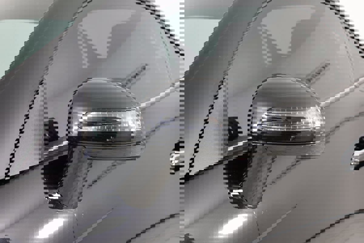 Used 2014 Mercedes-Benz SLK 250 image 30