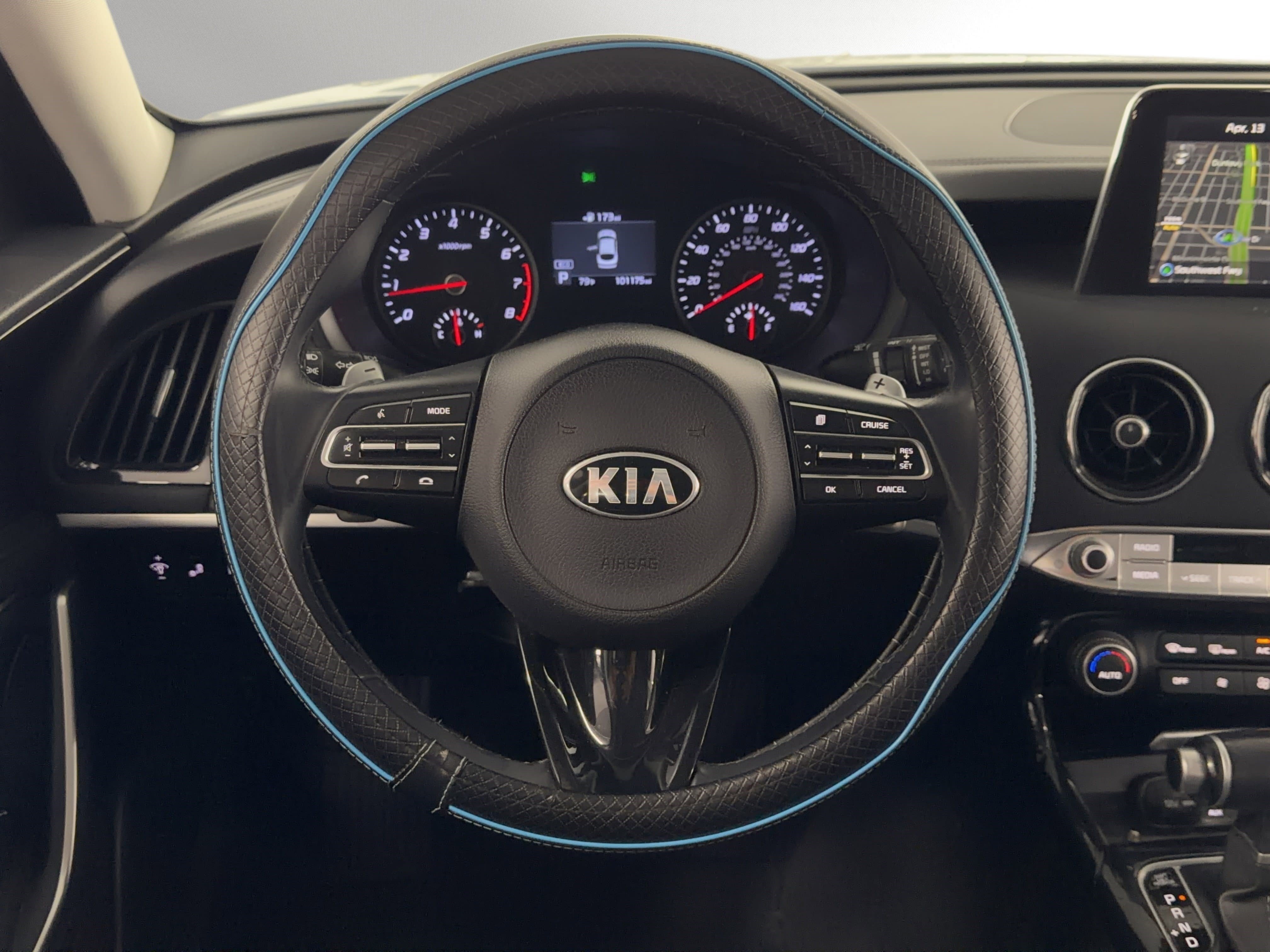 Used 2019 Kia Stinger w/ Sun & Sound Package RWD image 20