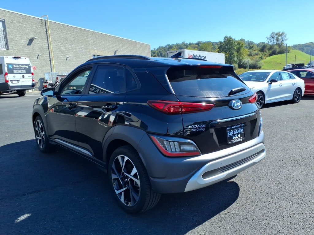 Used 2023 Hyundai Kona Limited w/ Cargo Package AWD/4WD image 11