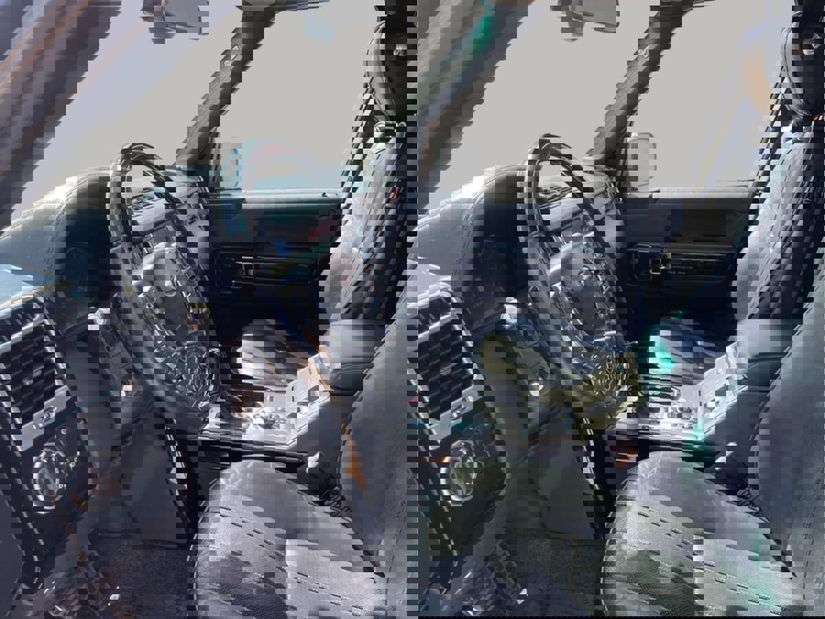 Used 2012 Land Rover Range Rover Supercharged image 19