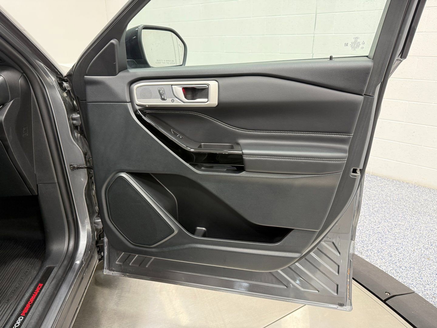 Used 2023 Ford Explorer ST w/ Equipment Group 401A image 24