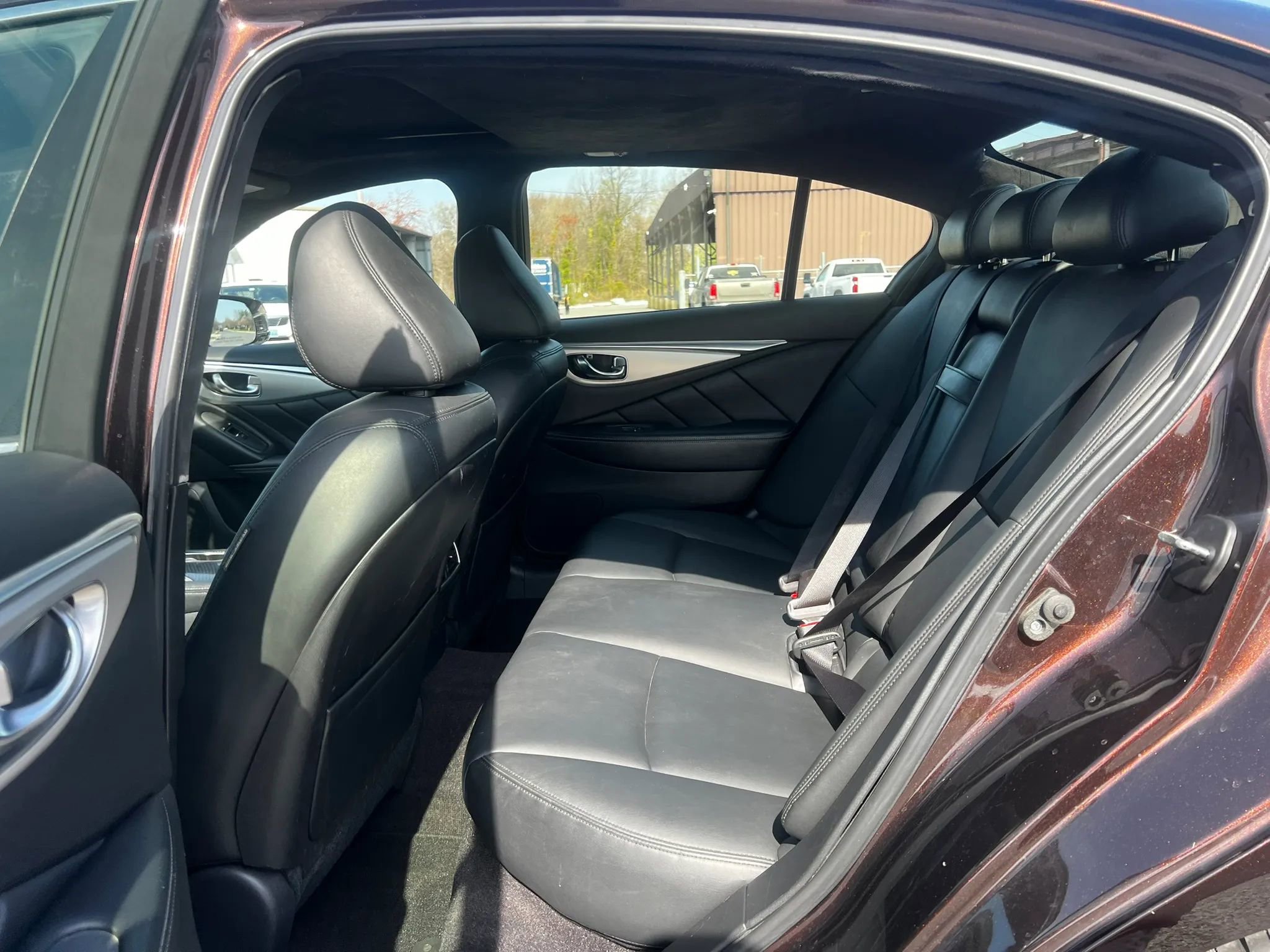 Used 2020 INFINITI Q50 Luxe w/ Essential Package (3.0T Luxe) image 9