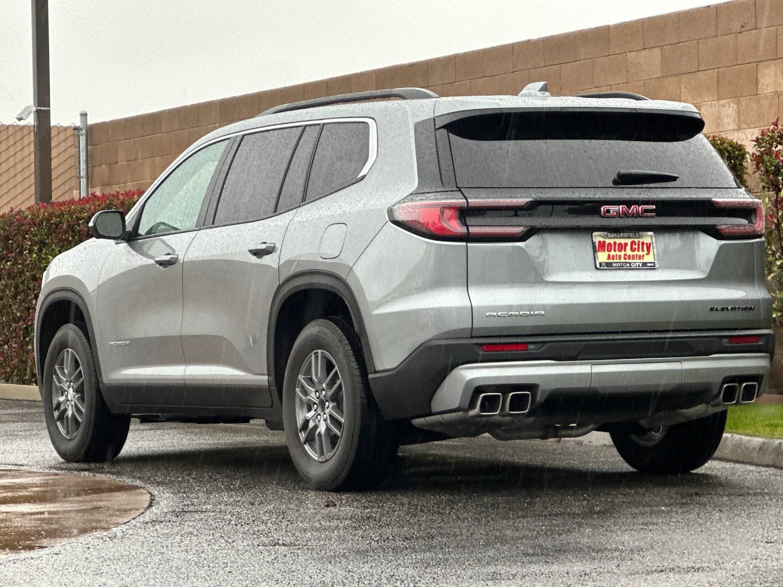 New 2025 GMC Acadia Elevation FWD image 6