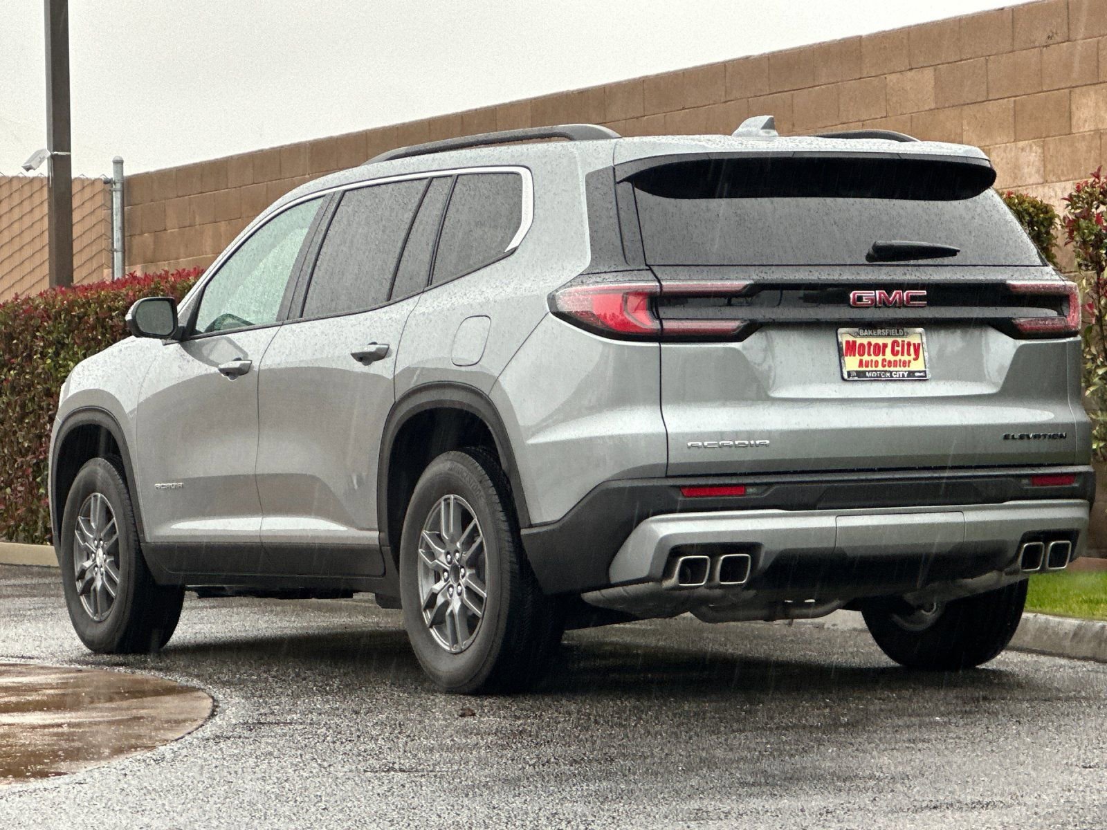 New 2025 GMC Acadia Elevation FWD image 6