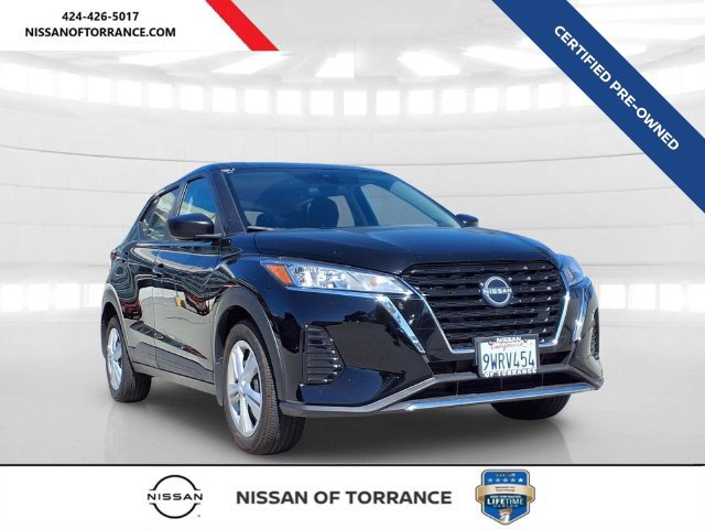 Certified 2025 Nissan Kicks Play S