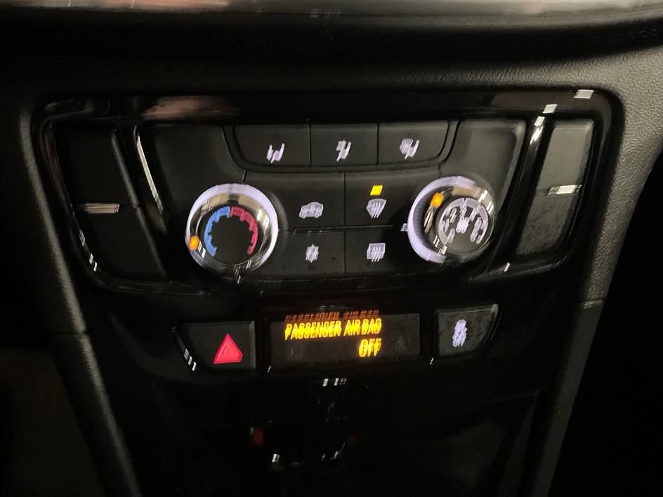 Used 2019 Buick Encore Preferred image 21