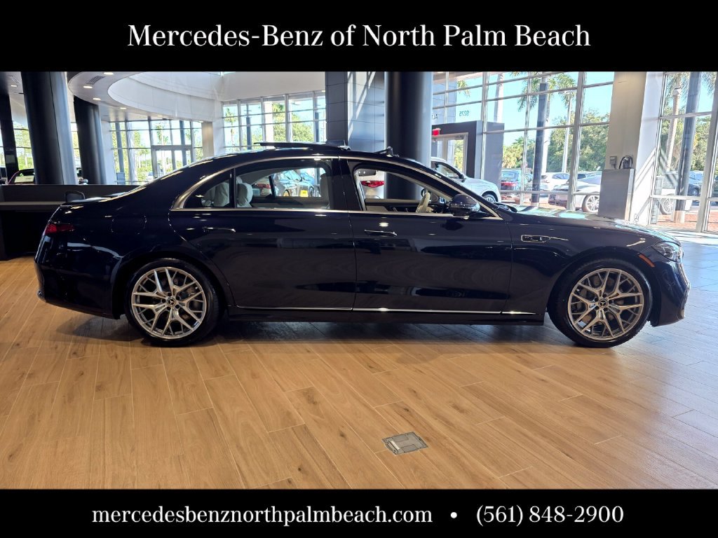 New 2027 Mercedes-Benz S 580 4MATIC Sedan image 3