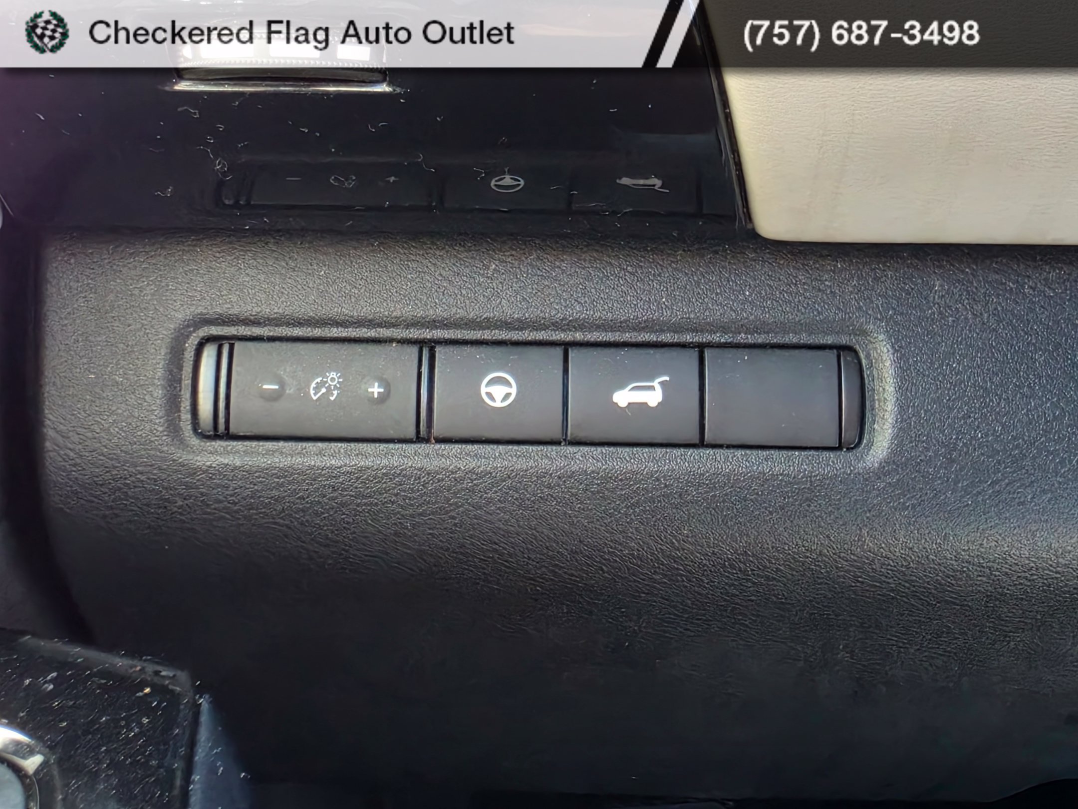 Used 2022 Nissan Pathfinder SV w/ SV Premium Package AWD/4WD image 11