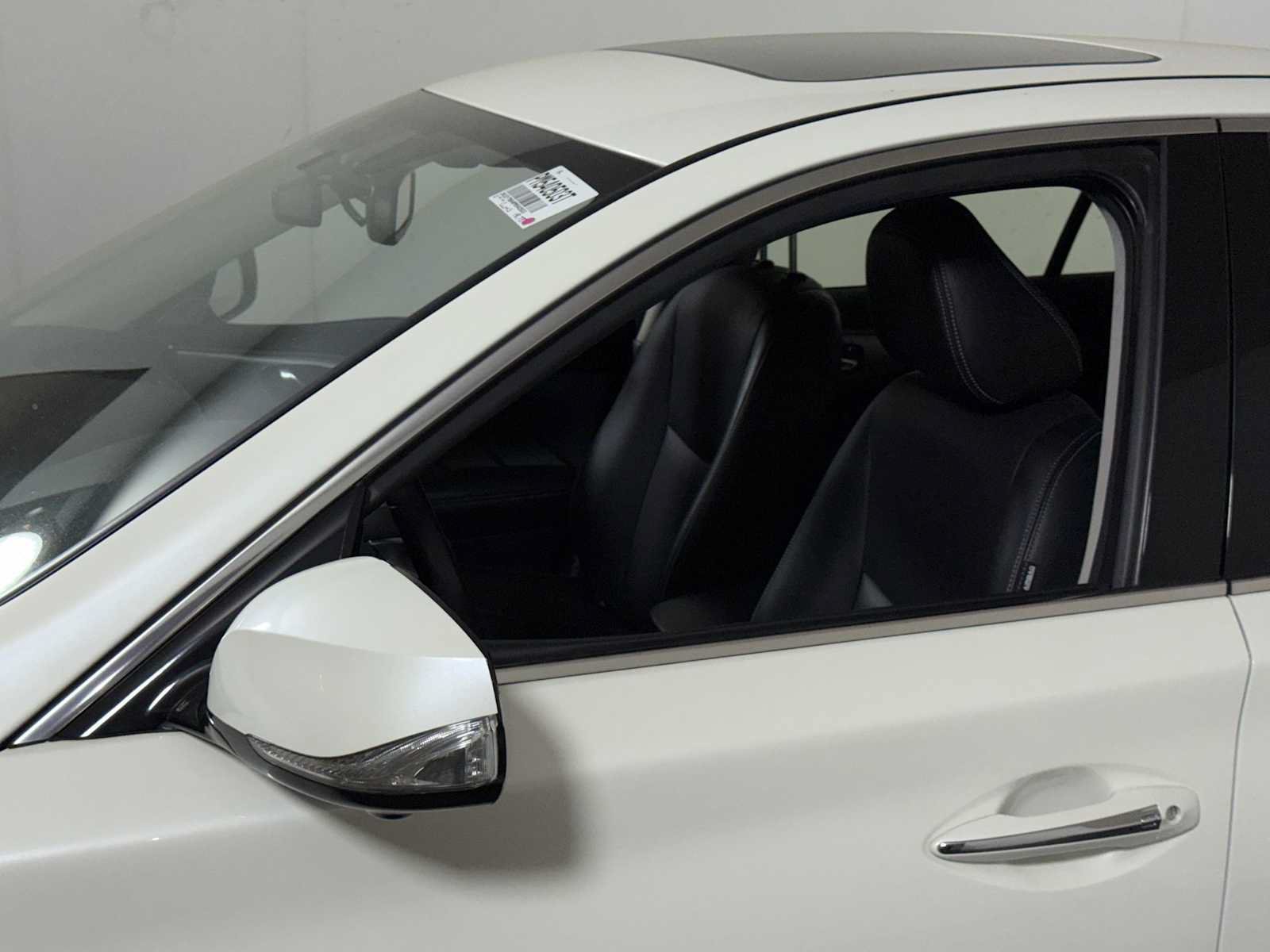 Used 2023 INFINITI Q50 Luxe w/ Cargo Package AWD/4WD image 29