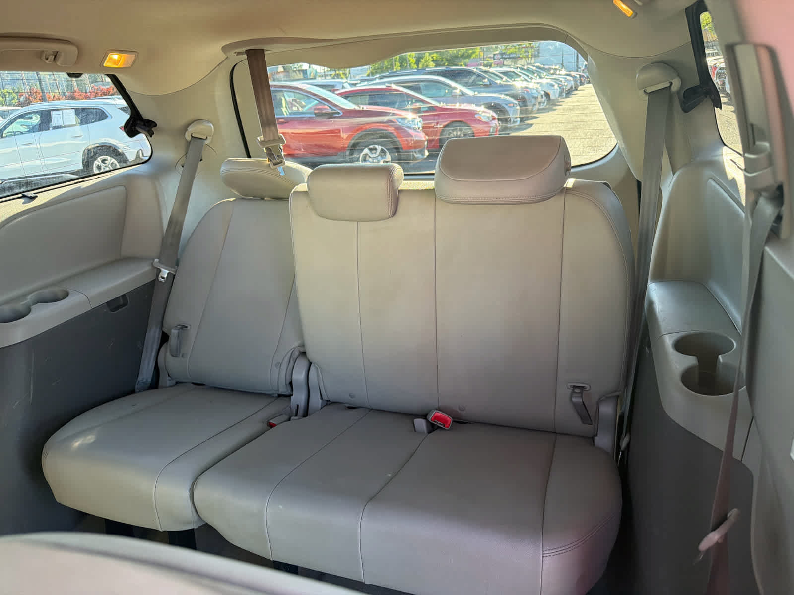 Used 2016 Toyota Sienna XLE Premium AWD/4WD image 33