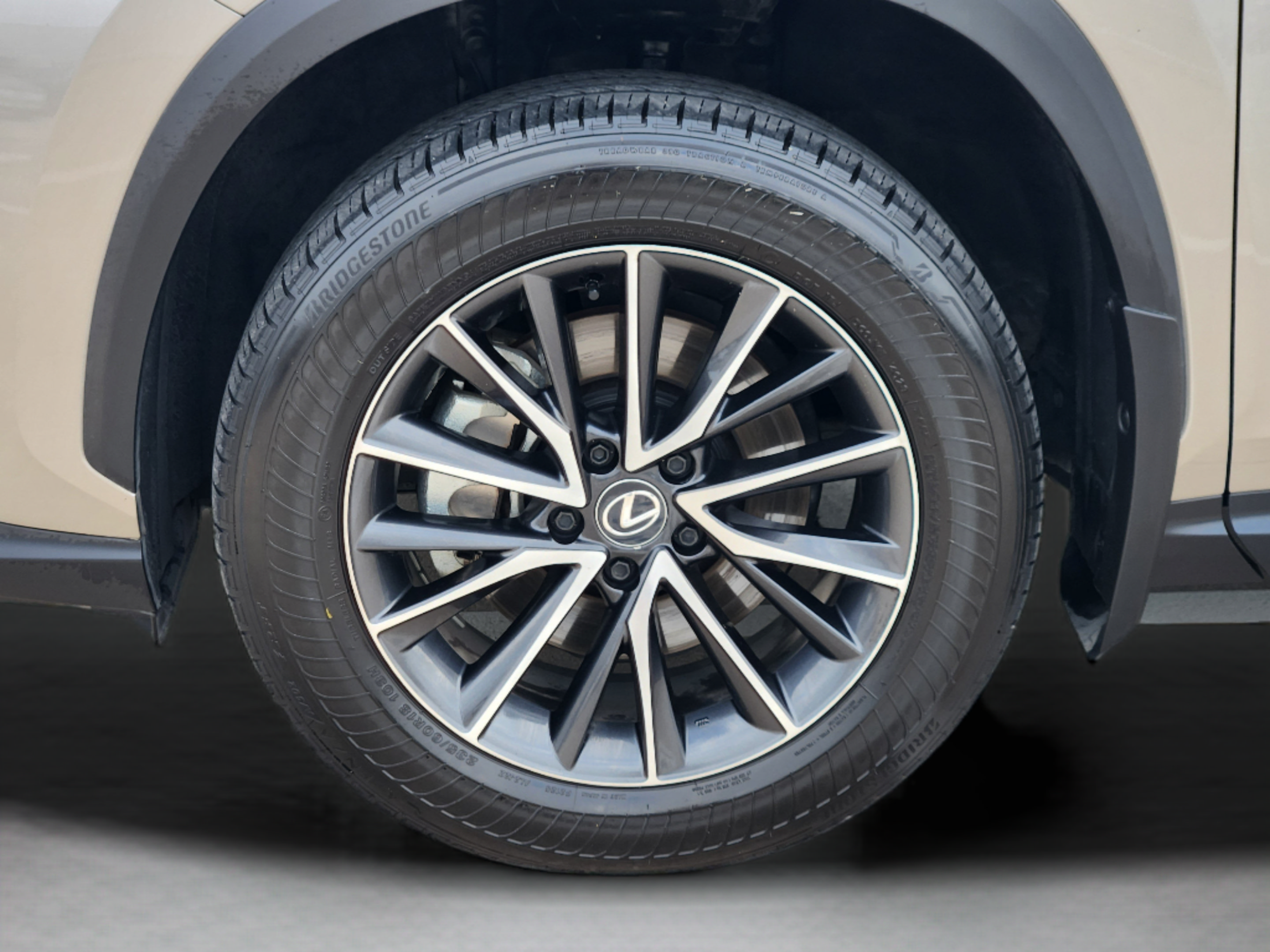 Used 2024 Lexus NX 250 FWD image 37