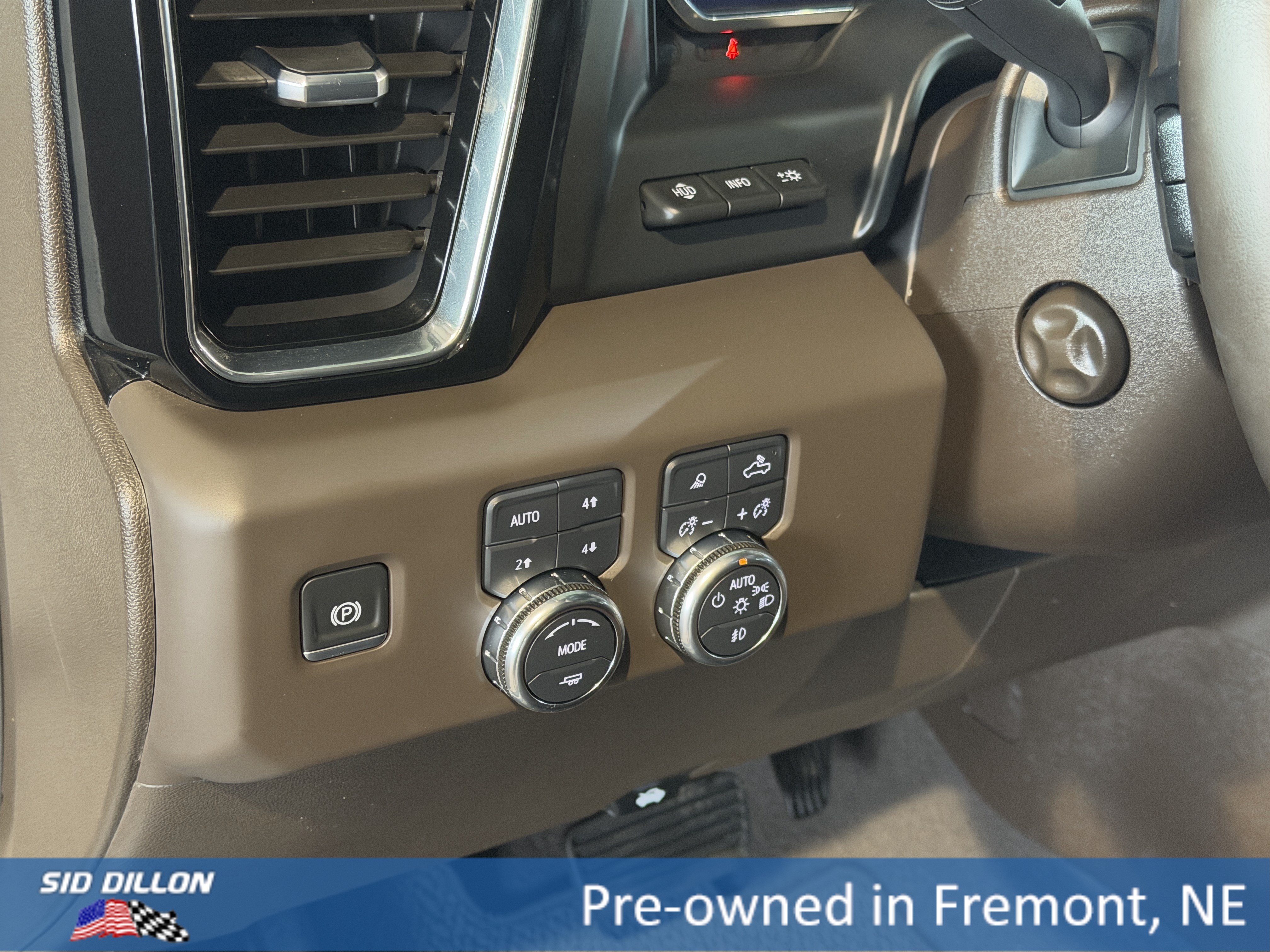 Certified 2024 GMC Sierra 1500 Denali w/ Denali Reserve Package AWD/4WD image 13