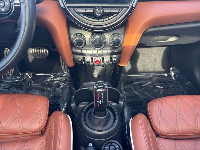 Used 2021 MINI Cooper S image 17