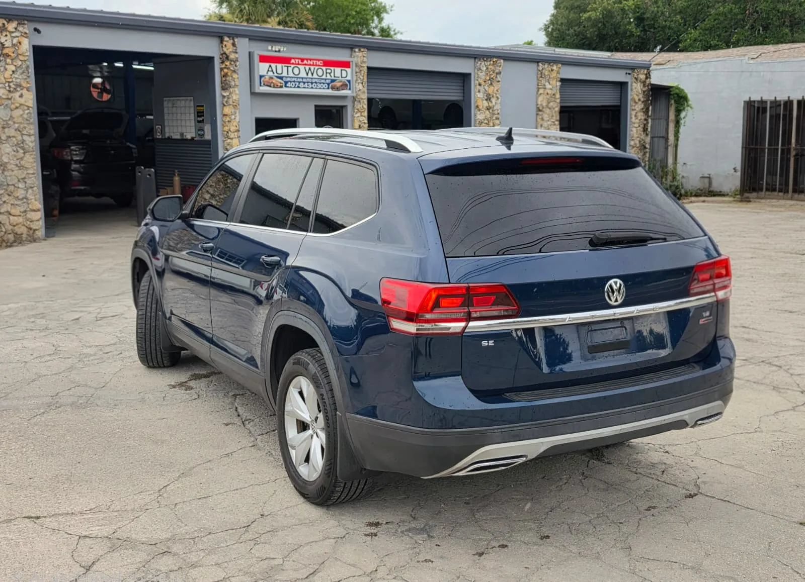 Used 2018 Volkswagen Atlas SE AWD/4WD image 5