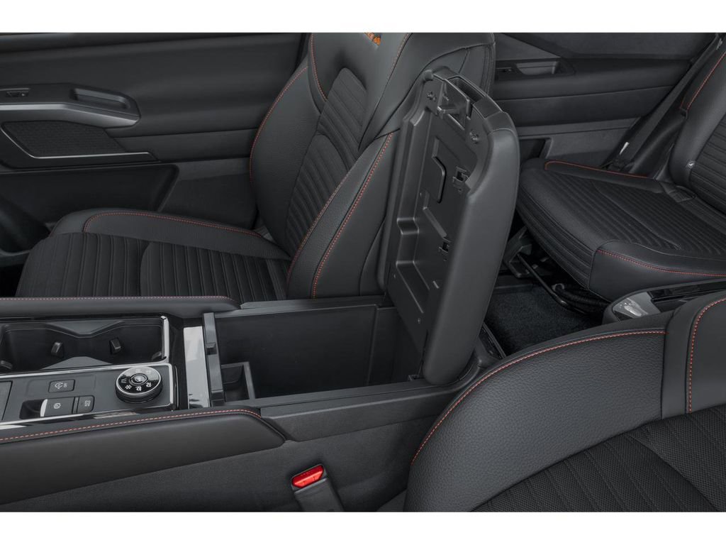New 2026 Nissan Pathfinder Rock Creek w/ Rock Creek Premium Package AWD/4WD image 14