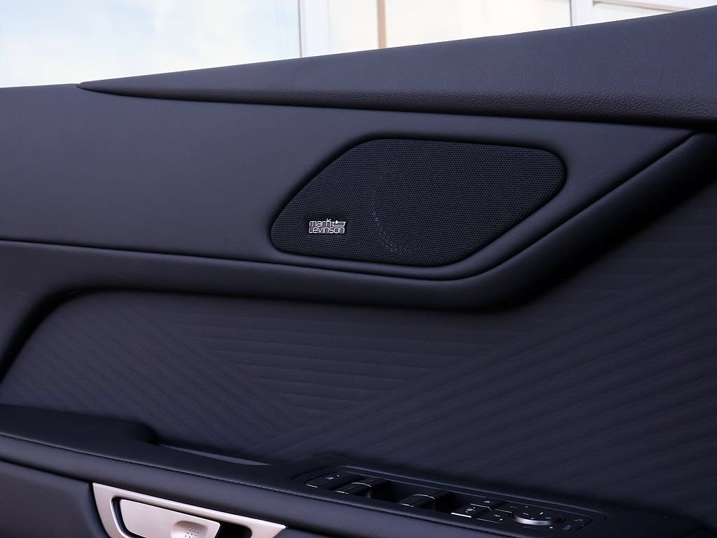 New 2026 Lexus ES 350h AWD w/ Cold Area Package image 29