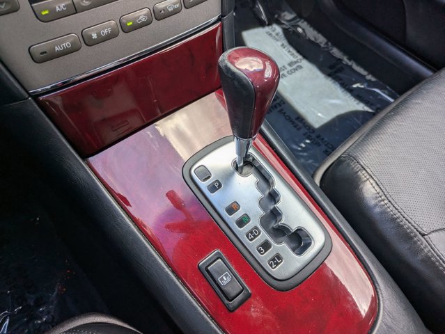Used 2005 Lexus ES 330 FWD image 12
