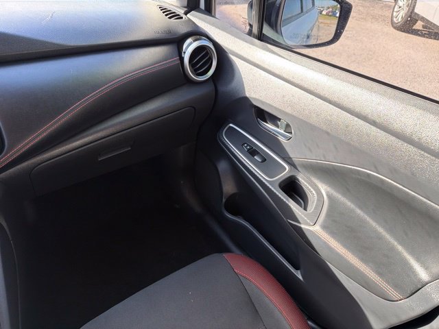 Used 2025 Nissan Versa SR w/ Trunk Package FWD image 20